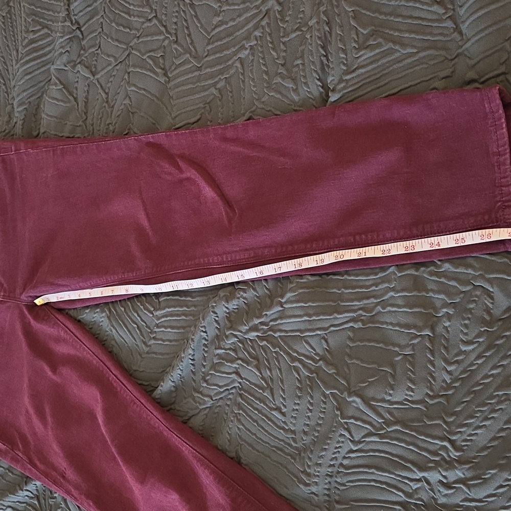 STYLUS Women's Plum Cropped Jeans - Picture 12 of 15